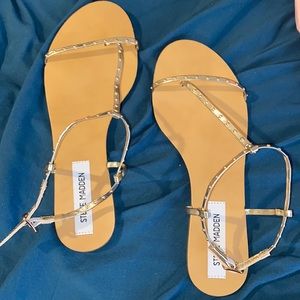 Steve Madden Gold Sandals 👡